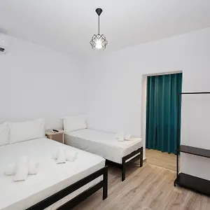  Pensión Noke